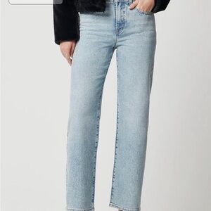 Light Wash Sparkle Straight-Leg Women’s Jeans